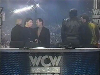 64 wcw monday nitro: 16 12 1995 [wrestling tv]